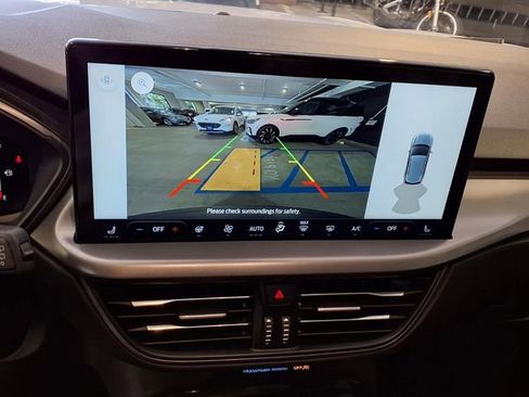 Certified 2024 Ford Escape Active w/ Tech Pack #1 image 7