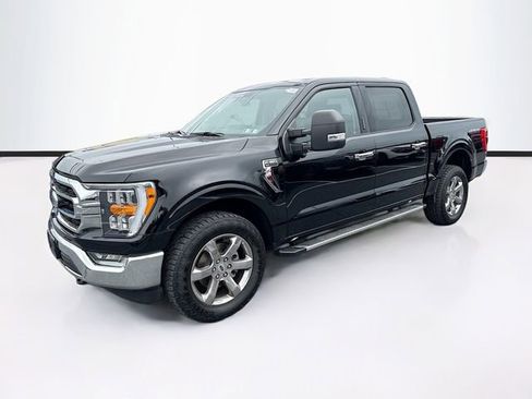 Certified 2022 Ford F150 XLT w/ Equipment Group 302A High image 3