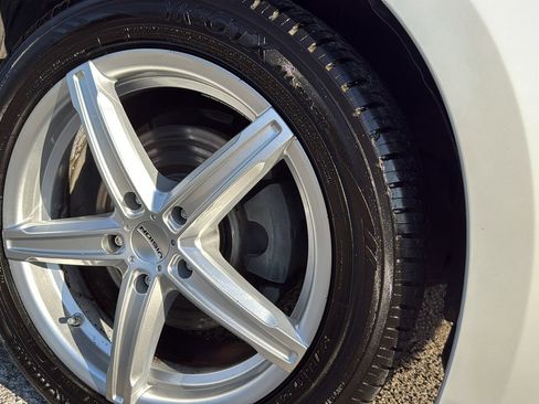 Used 2015 Lexus ES 350 w/ Premium Package FWD image 27
