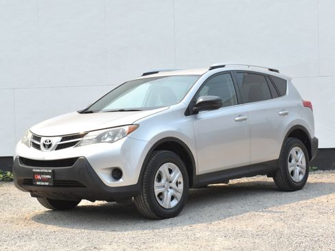 Used 2013 Toyota RAV4 LE w/ Preferred Accessory Pkg AWD/4WD image 3