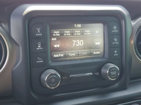 Used 2019 Jeep Wrangler Unlimited Sport AWD/4WD image 18