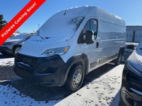 Used 2024 RAM ProMaster 2500 w/ Power Group image 1