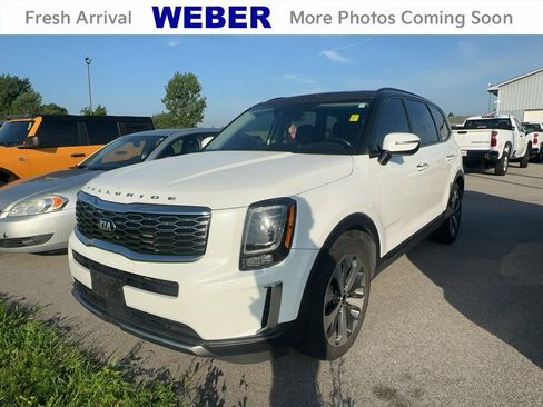 Used 2020 Kia Telluride S w/ S 8 Passenger Seating Package FWD image 1