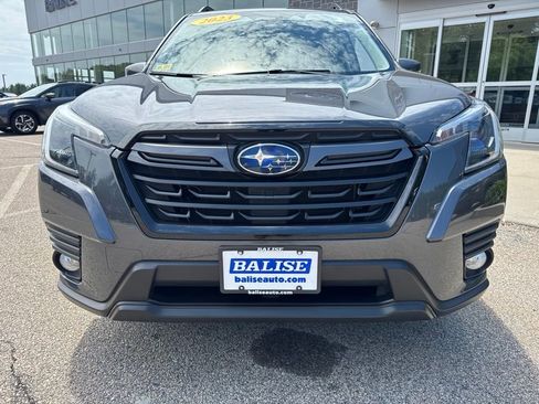 Used 2023 Subaru Forester Limited AWD/4WD image 5