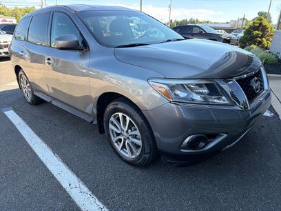 Used 2015 Nissan Pathfinder S