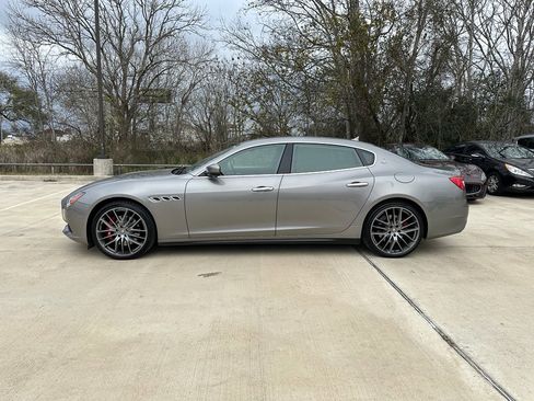 Used 2018 Maserati Quattroporte S image 8