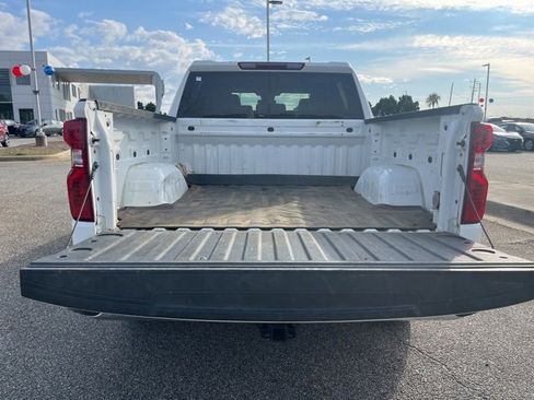 Used 2023 Chevrolet Silverado 1500 LT image 26