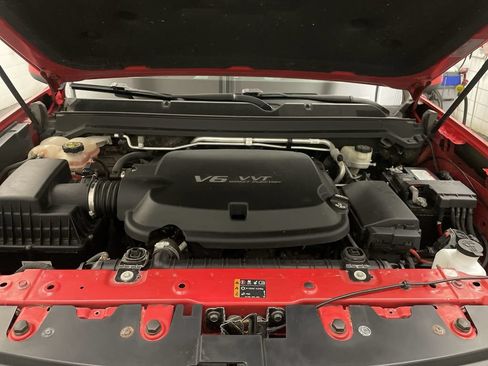 Used 2017 Chevrolet Colorado Z71 AWD/4WD image 22