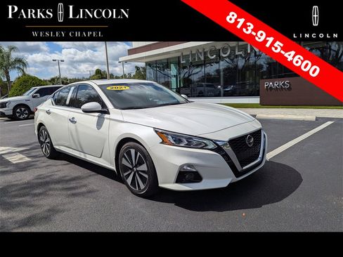 Used 2021 Nissan Altima 2.5 SL image 1