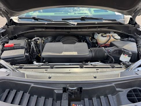 Used 2025 GMC Yukon Denali AWD/4WD image 18