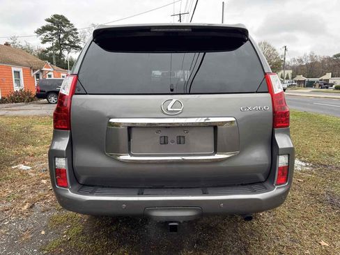 Used 2013 Lexus GX 460 w/ Comfort Plus Pkg image 16