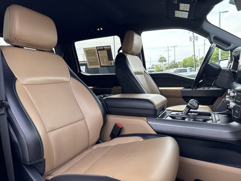 Used 2023 Ford F150 Lariat image 31