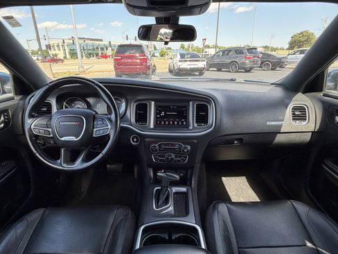 Used 2022 Dodge Charger SXT w/ Leather Interior Group RWD image 10