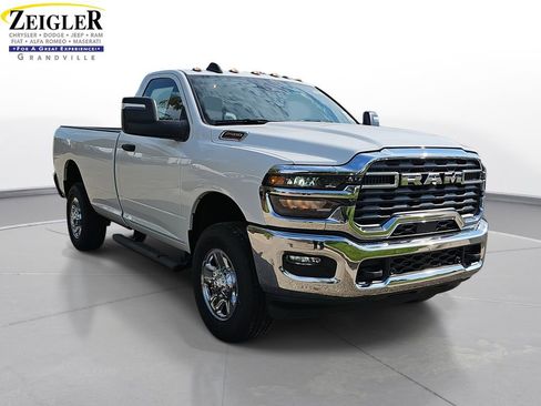 New 2026 RAM 2500 Tradesman AWD/4WD image 3