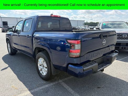 Used 2023 Nissan Frontier SV w/ SV Convenience Package RWD image 5