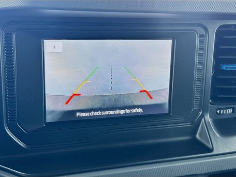 Used 2022 Ford Bronco Black Diamond image 10