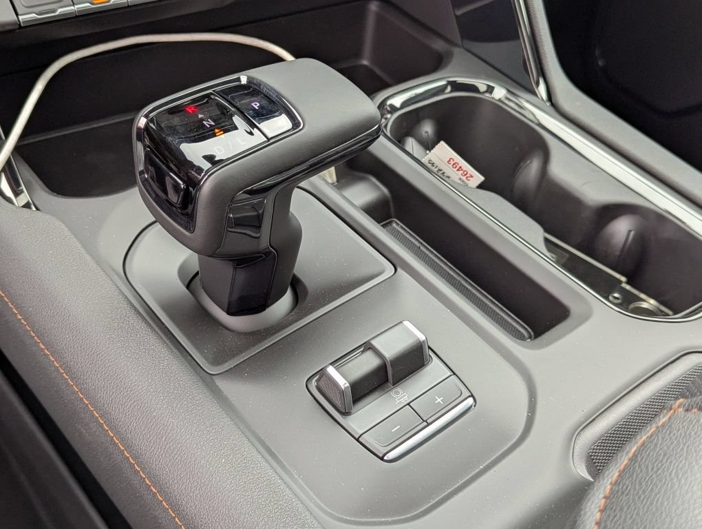 New 2026 GMC Sierra 1500 AT4 w/ AT4 Premium Package AWD/4WD image 41