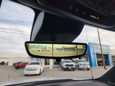 Used 2024 Chevrolet Silverado 1500 High Country image 36