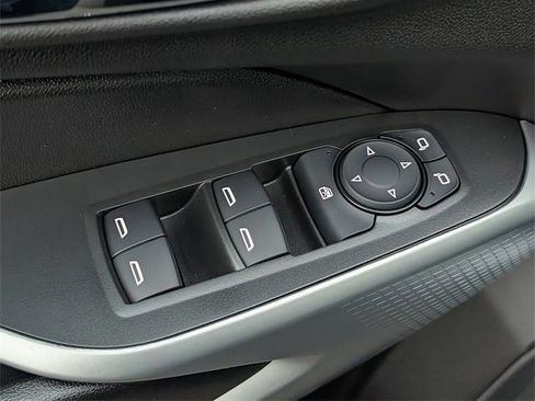 New 2026 Chevrolet Trax LS image 19