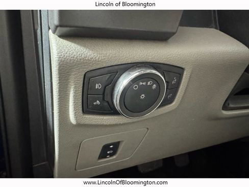 Used 2015 Ford F150 XLT w/ Equipment Group 302A Luxury image 38