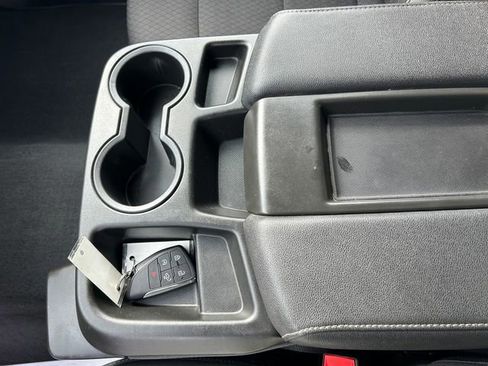 Used 2024 Chevrolet Silverado 2500 LT image 28