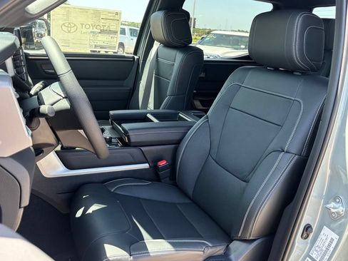 New 2026 Toyota Tundra Limited AWD/4WD image 12