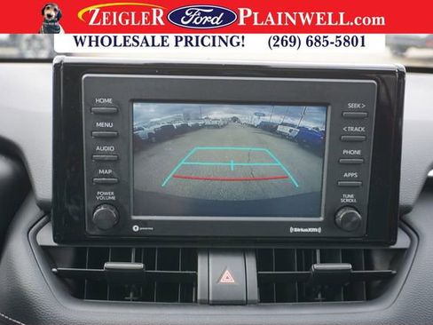 Used 2022 Toyota RAV4 XLE image 20
