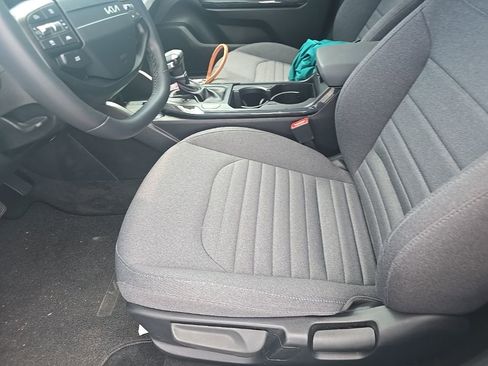 Certified 2025 Kia K4 EX image 9