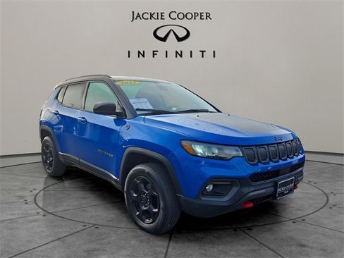 Used 2022 Jeep Compass Trailhawk image 7