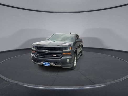 Used 2019 Chevrolet Silverado 1500 LT w/ All Star Edition AWD/4WD image 3