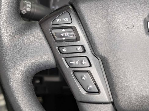 Used 2022 Nissan Frontier S w/ Technology Package image 31