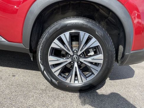 Used 2023 Nissan Rogue SV image 10