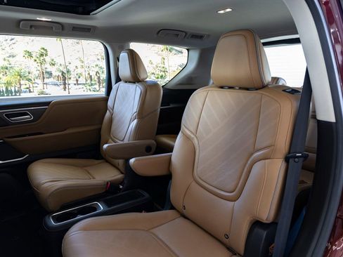 Used 2025 INFINITI QX80 Luxe image 22