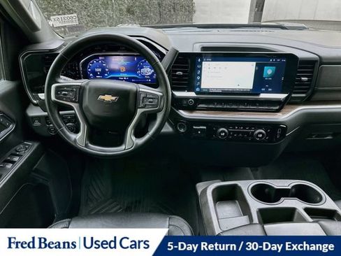 Used 2024 Chevrolet Silverado 2500 LT AWD/4WD image 28