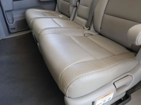 Used 2016 Honda Odyssey EX-L image 22