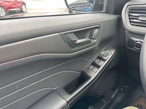 Used 2025 Ford Escape Active image 20