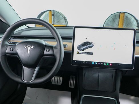 Used 2021 Tesla Model 3 Performance AWD/4WD image 16