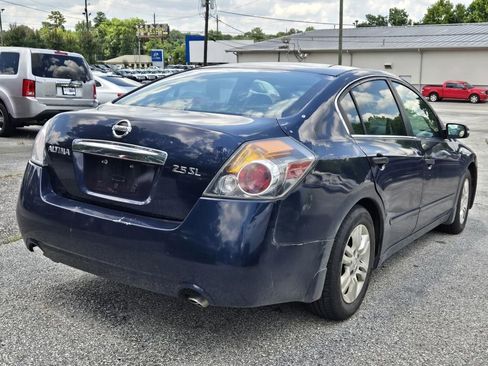 Used 2011 Nissan Altima 2.5 SL w/ 2.5SL Pkg FWD image 2