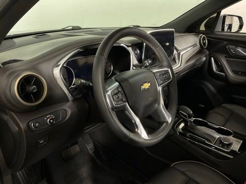 Used 2023 Chevrolet Blazer Premier FWD image 20