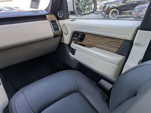 Used 2019 Land Rover Range Rover HSE AWD/4WD image 19