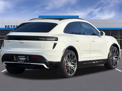 Used 2025 Porsche Macan Turbo Electric AWD/4WD image 4