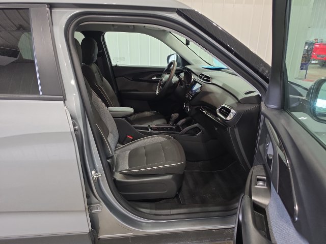 Used 2023 Chevrolet TrailBlazer LT w/ Convenience Package AWD/4WD image 29
