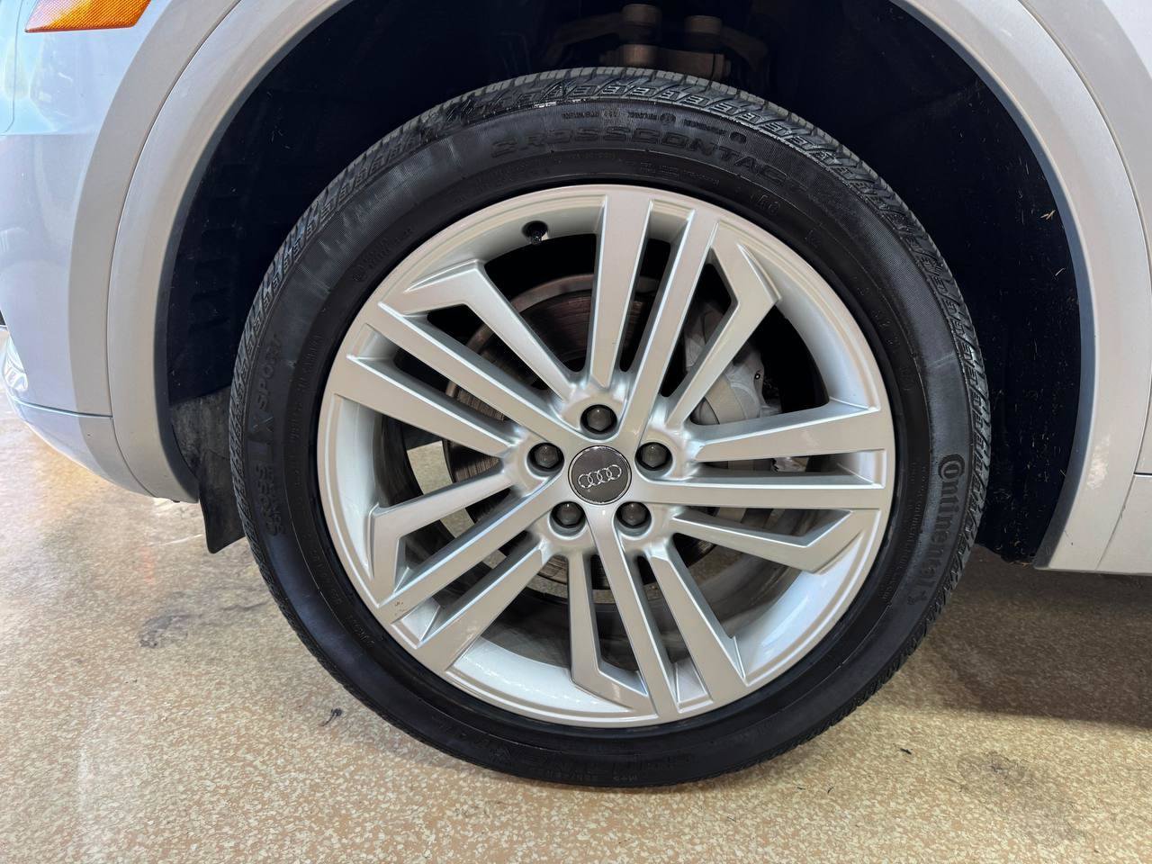 Used 2018 Audi Q5 2.0T Premium Plus w/ Premium Plus Package AWD/4WD image 43