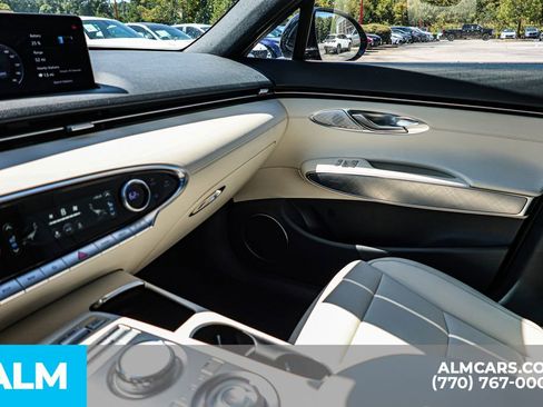 Used 2024 Genesis Electrified GV70 Advanced image 52