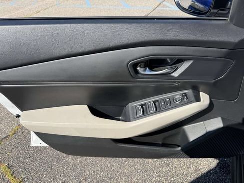 Used 2023 Honda Accord EX image 15