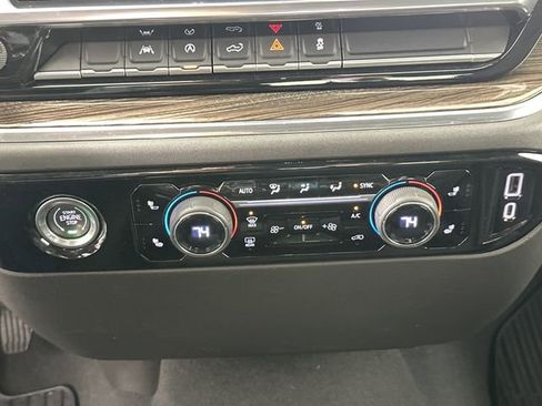 Used 2023 Chevrolet Silverado 1500 LT image 13