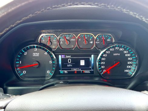 Used 2018 Chevrolet Silverado 1500 LT w/ Texas Edition image 22