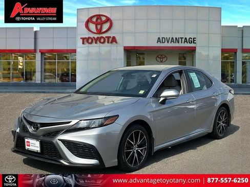 Certified 2024 Toyota Camry SE FWD image 4