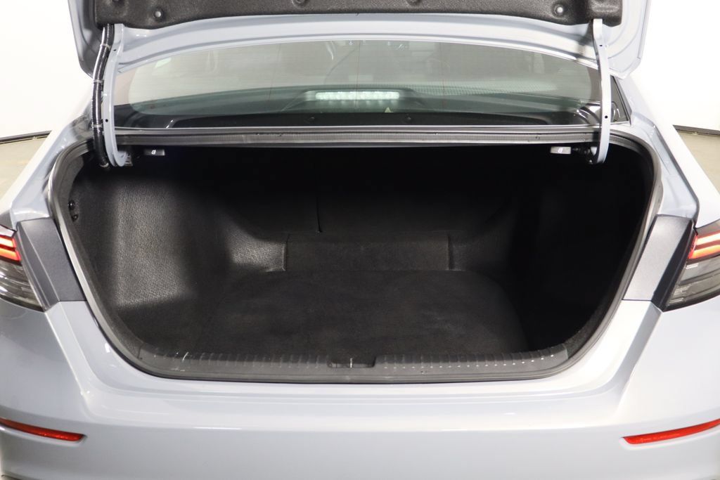 Used 2025 Honda Accord Sport image 17