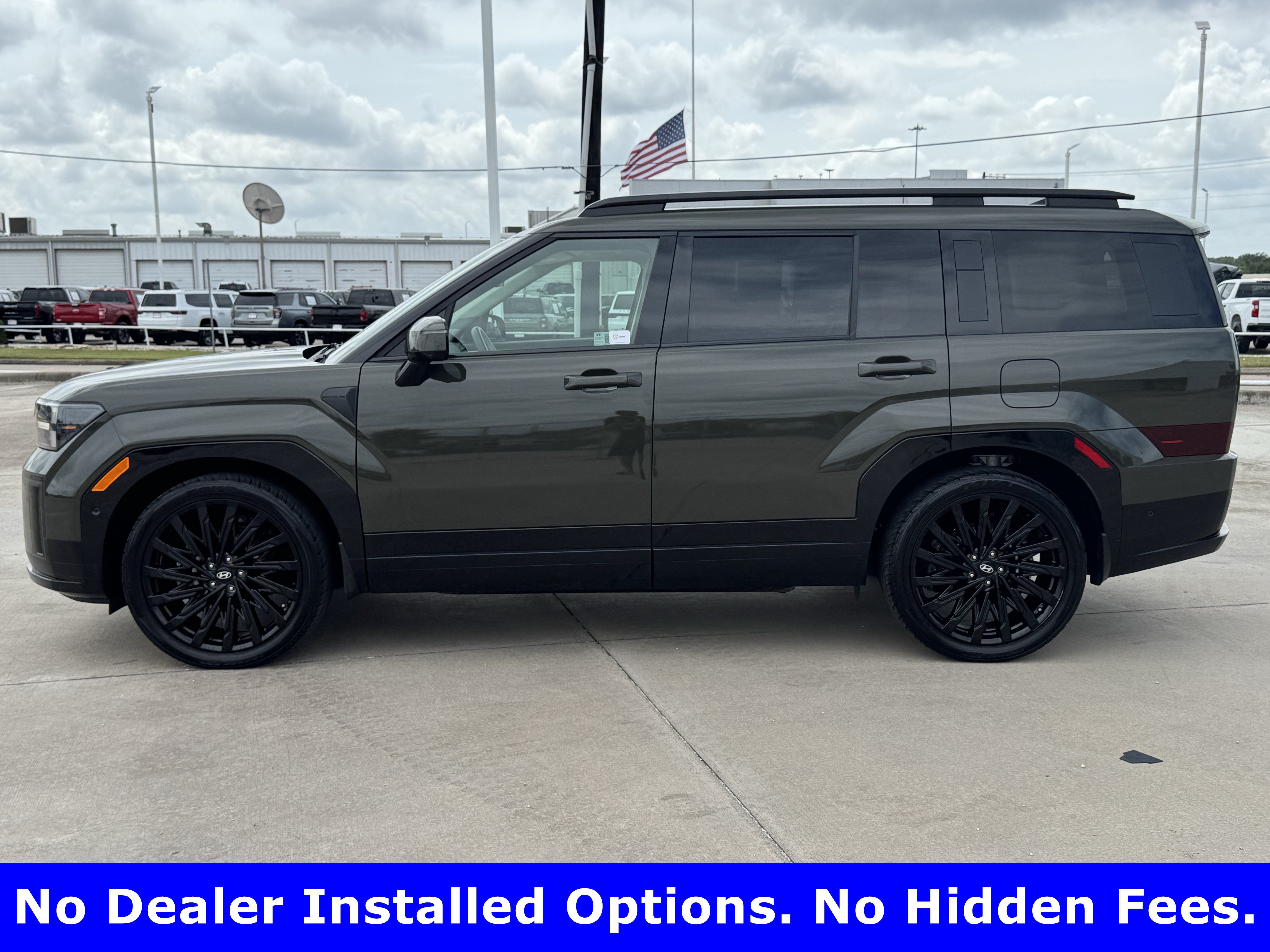 Used 2025 Hyundai Santa Fe Calligraphy FWD image 3